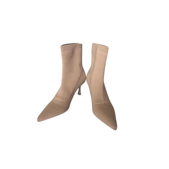 Cosy Island Tan "Minimalist" Pointed Toe Sock Ankle Boots Sz 9.5 NWT With Box - Picture 3 of 9